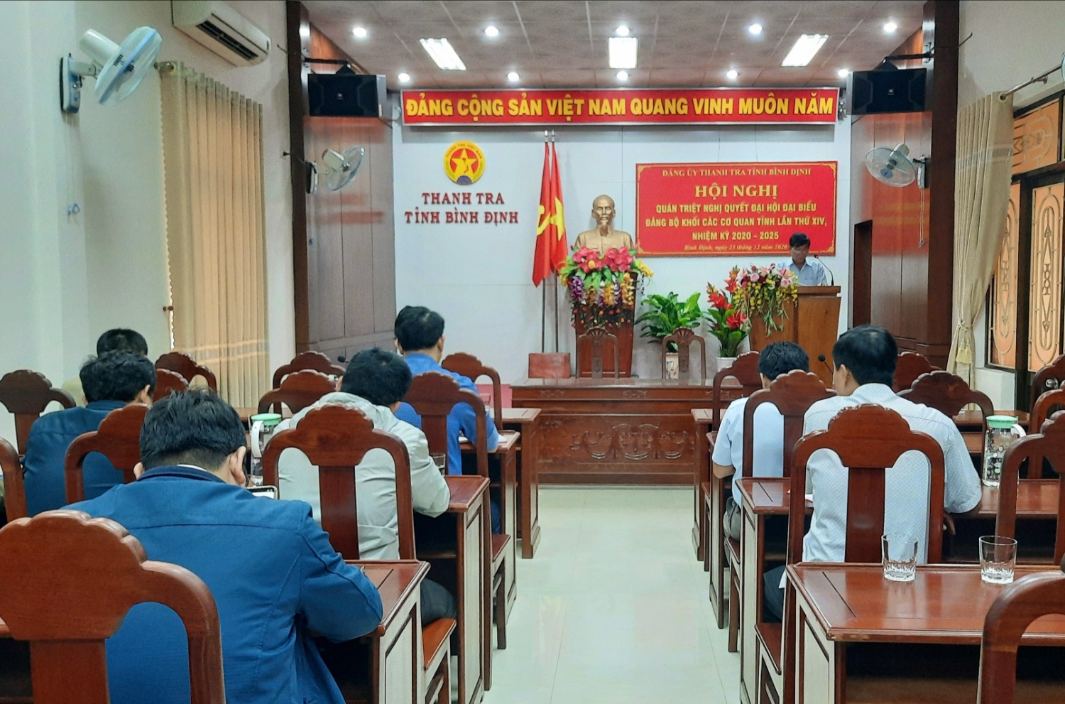 Quang cảnh hội nghị học tập, quán triệt