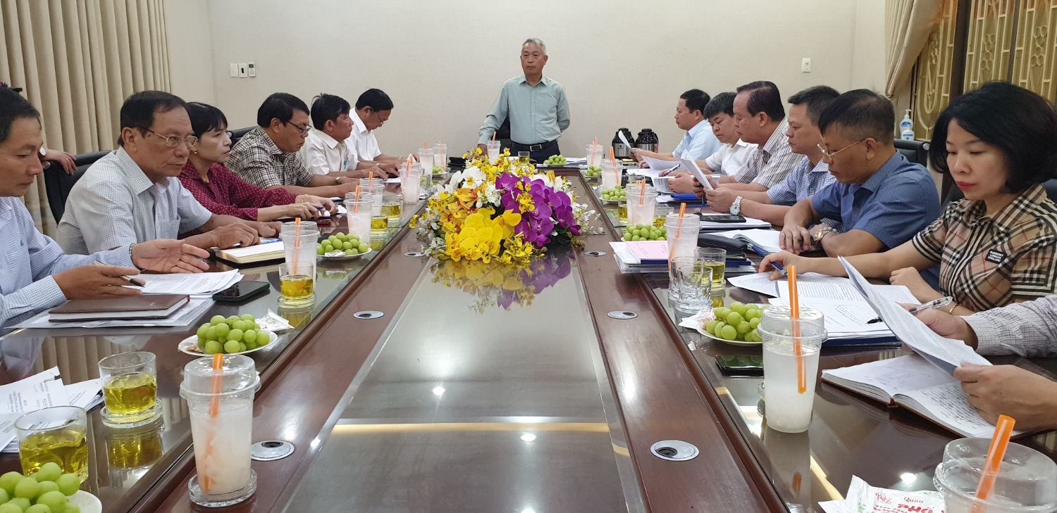 Quang cảnh buổi làm việc (Ảnh P.T)